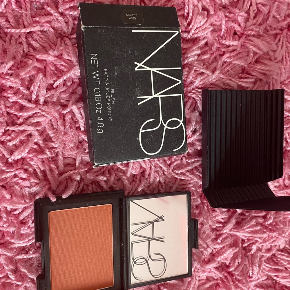 Liberte NARS POWDER BLUSH